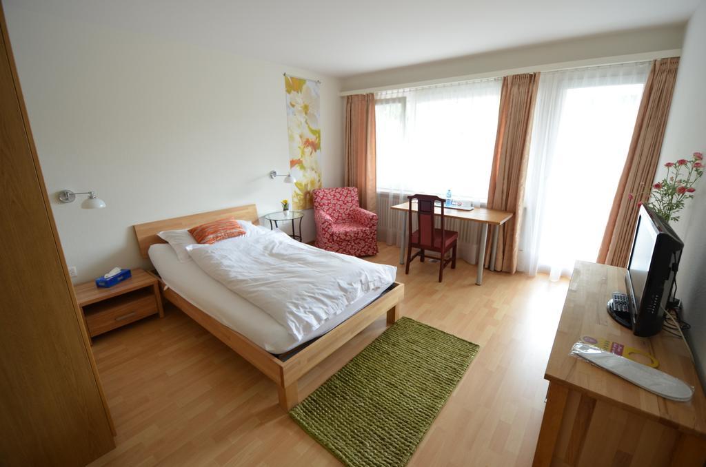 City Hotel Wettingen Zimmer foto